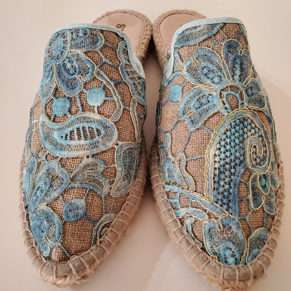 SESTO MEUCCI Sz 8 Lace Espadrille Mules Floral Applique Gold Blue Natural Color - Picture 10 of 16